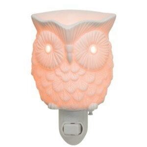 Scentsy Cream Owl Night Light never used in original box